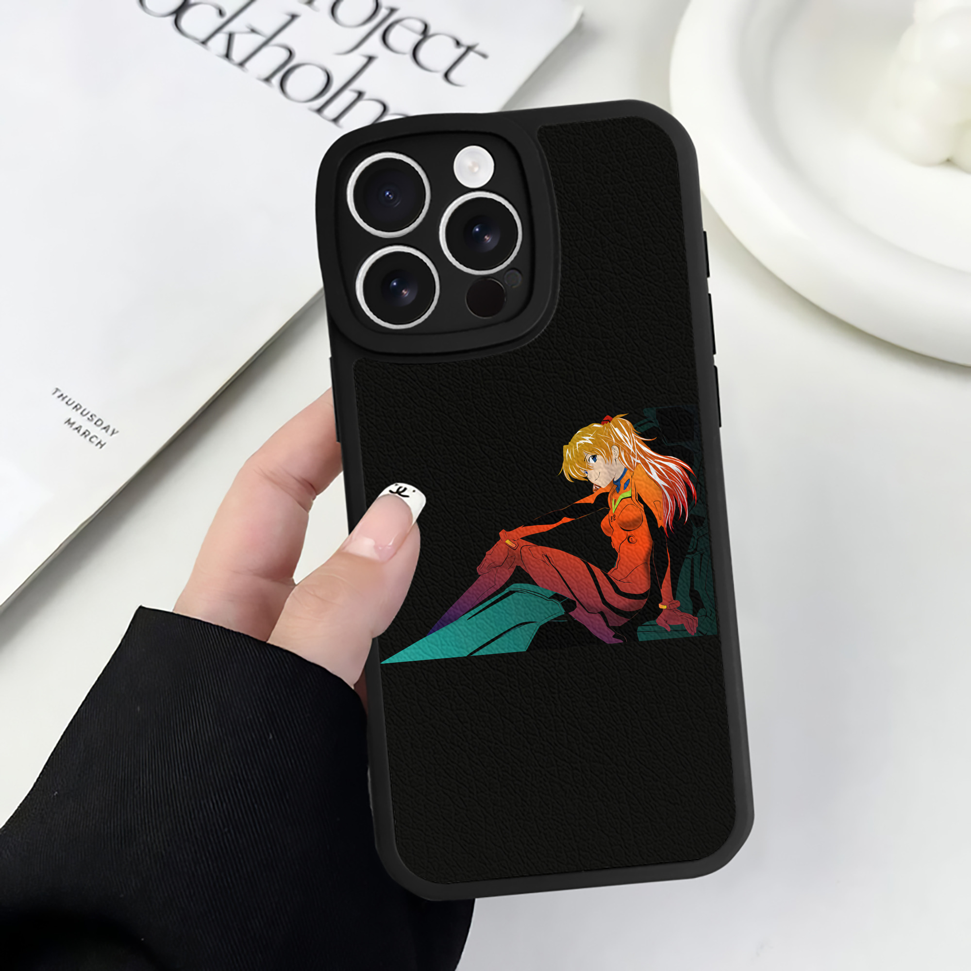 （画像用） EVA 新世紀エヴァンゲリオン 【iPhone 16シリーズ対応】シリコンスマホケース（レザー調） 材質：シリコン